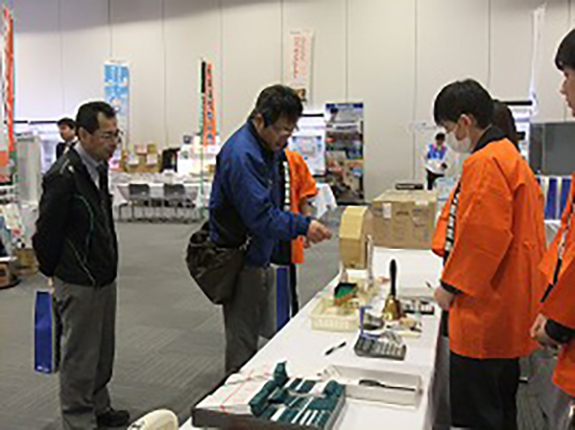 ガラポン抽選会